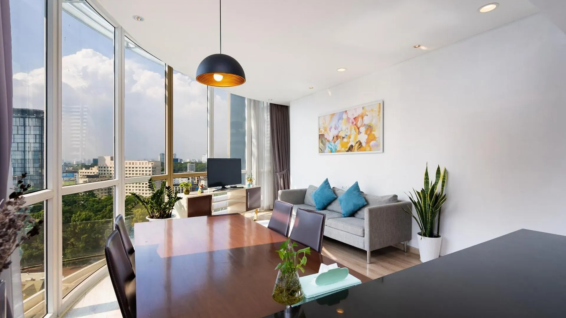 Aparthotel Diamond Luxury The One Ben Thanh Ho Chi Minh City Vietnam