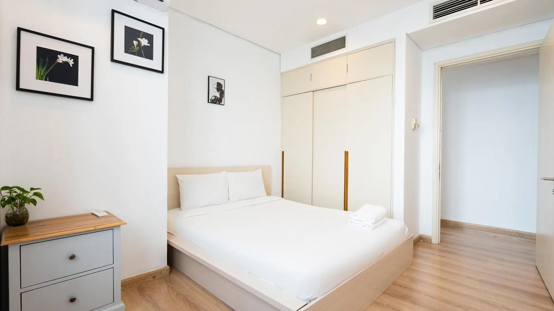 Aparthotel Diamond Luxury The One Ben Thanh Ho Chi Minh City
