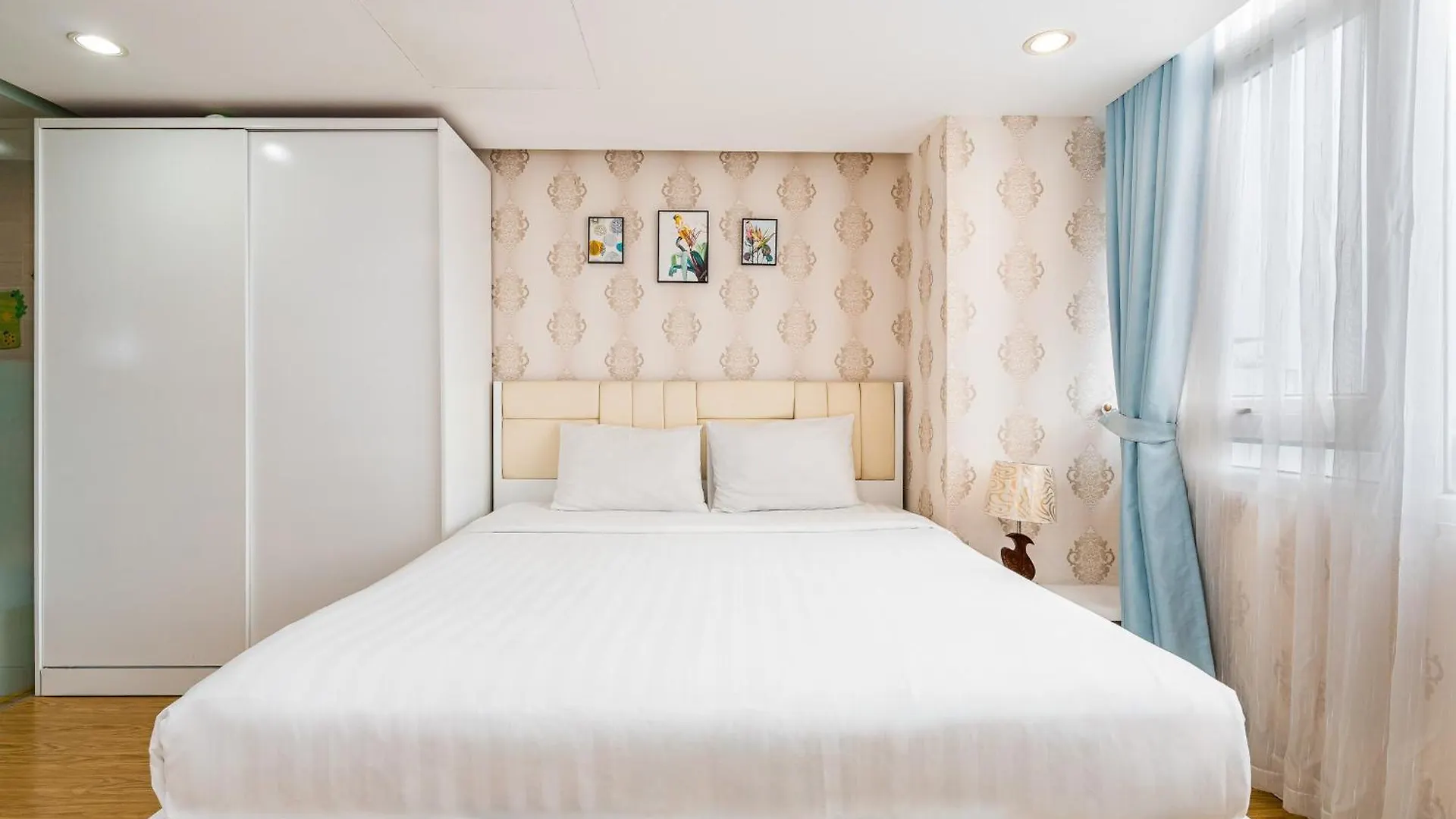 Aparthotel Diamond Luxury The One Ben Thanh Ho Chi Minh City Vietnam
