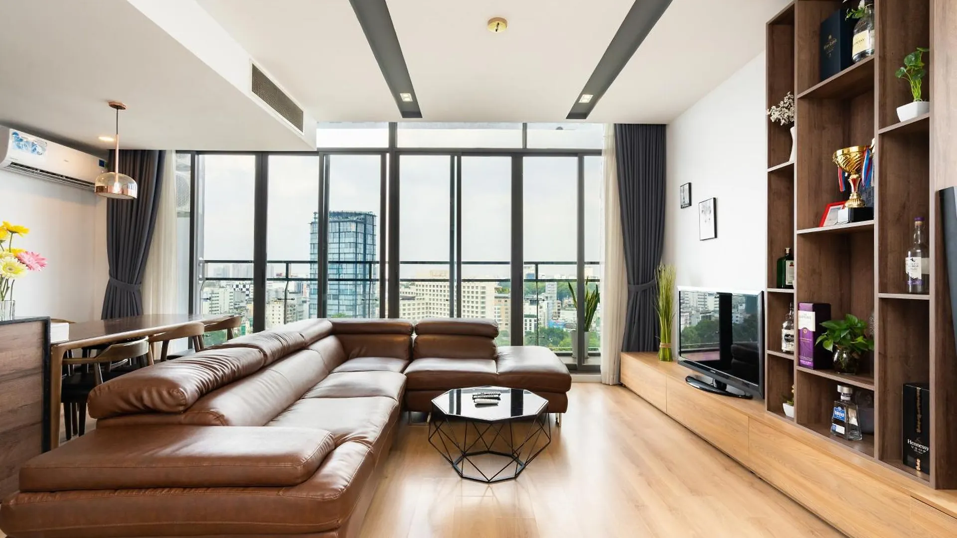 Aparthotel Diamond Luxury The One Ben Thanh Ho Chi Minh City Vietnam