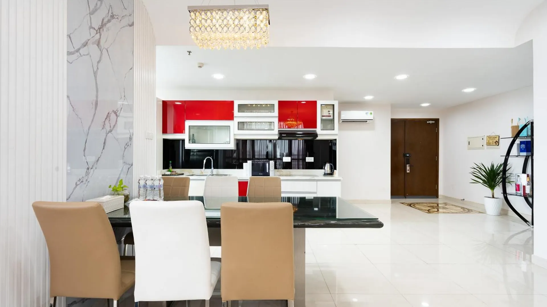Aparthotel Diamond Luxury The One Ben Thanh Ho Chi Minh City Vietnam