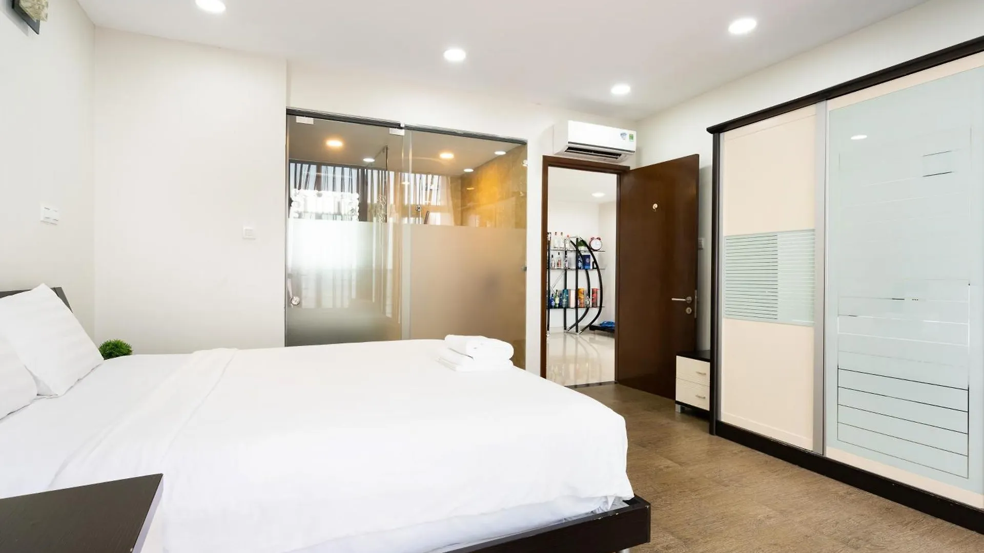 Aparthotel Diamond Luxury The One Ben Thanh Ho Chi Minh City