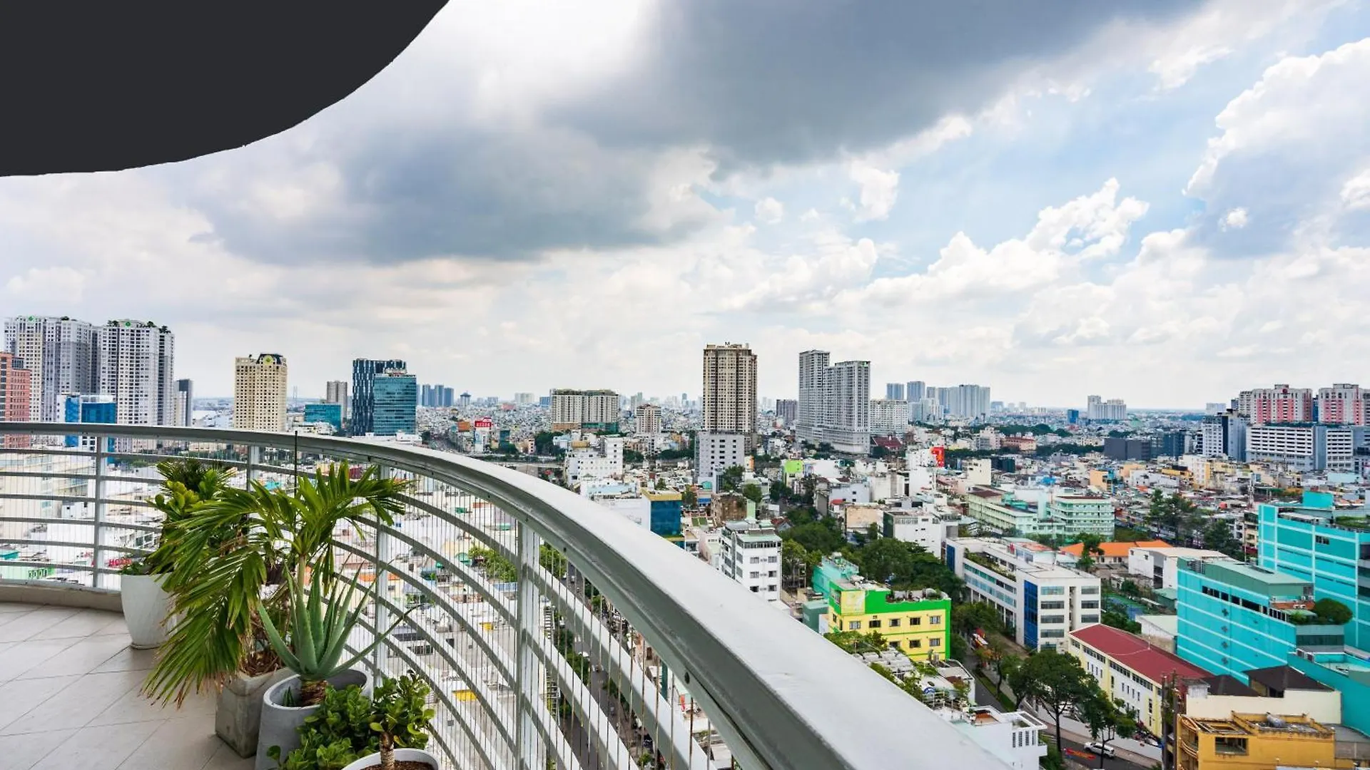 Diamond Luxury The One Ben Thanh Ho Chi Minh City